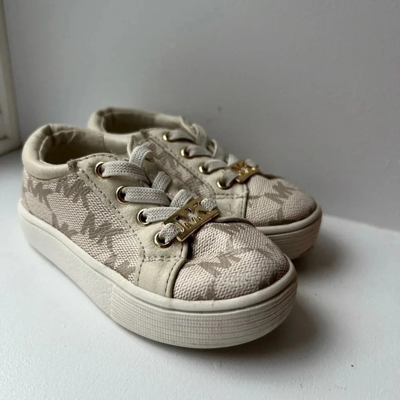 Michael Kors Sneakers Shoes | Size  5 Toddler - Picture 6 of 10